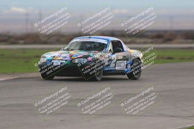 media/Jan-14-2023-CalClub SCCA (Sat) [[d2757389b8]]/Group 7/Race (Sunset)/